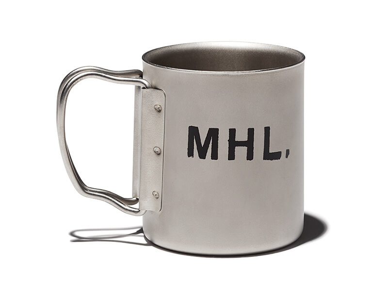 スノーピークが「ＭＨＬ」と初コラボした、スタイリッシュなマグカップ