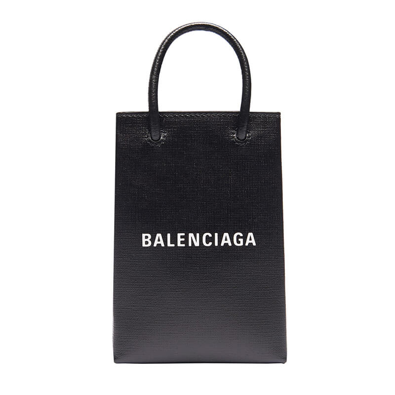 また「バレンシアガ」から魅力的な小物が！ 首から提げられるミニバッグ | MEN'S NON-NO WEB | メンズノンノ ウェブ